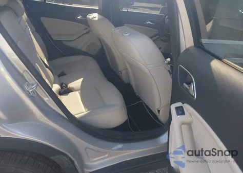 2015 Mercedes-Benz Gla 250 4Matic из США, поврежденный, VIN WDCTG4GB7FJ091305